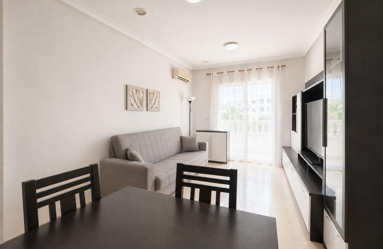 Resale - Apartment -
Torrevieja - Playa del Cura