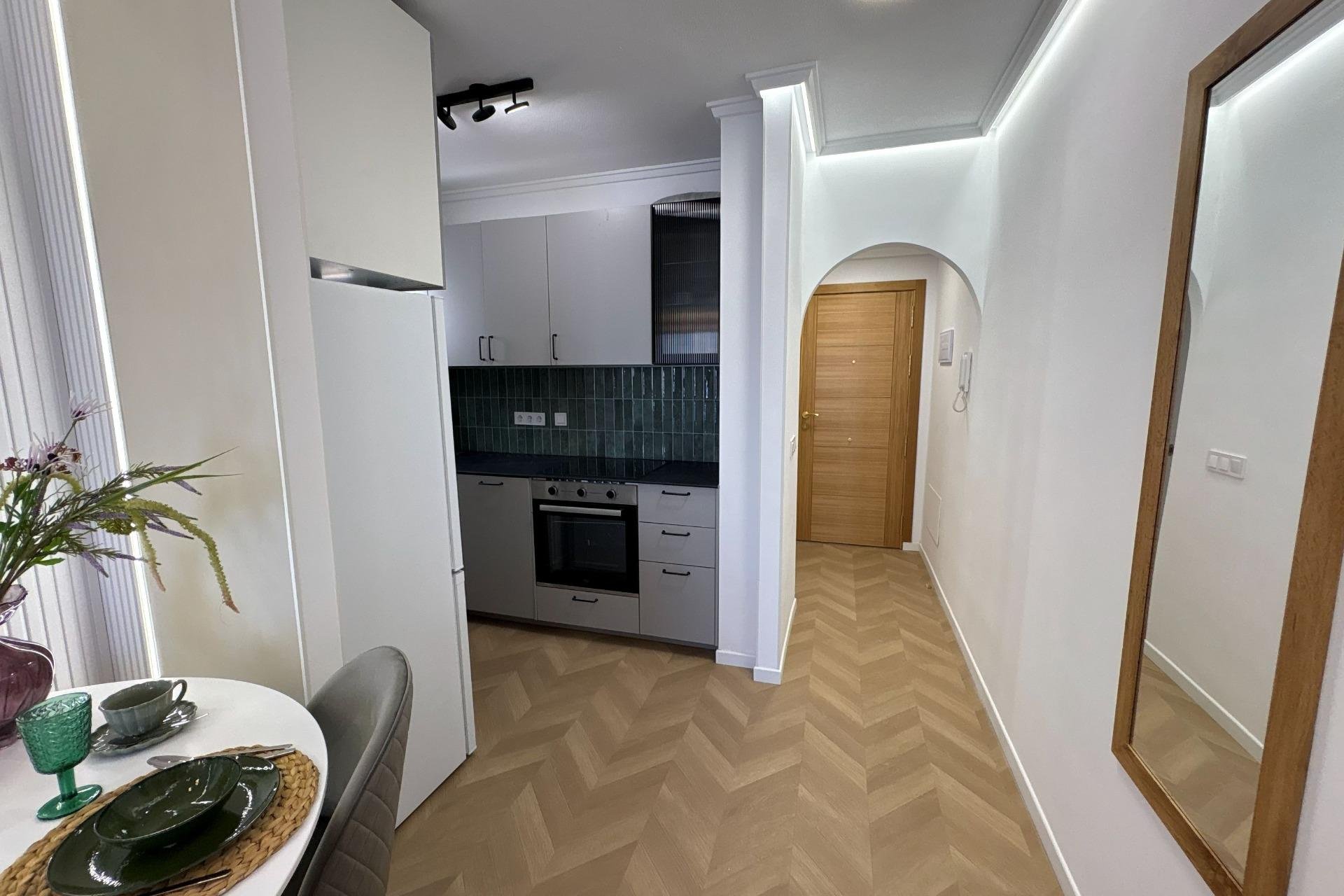Resale - Apartment -
Torrevieja - Playa del Cura