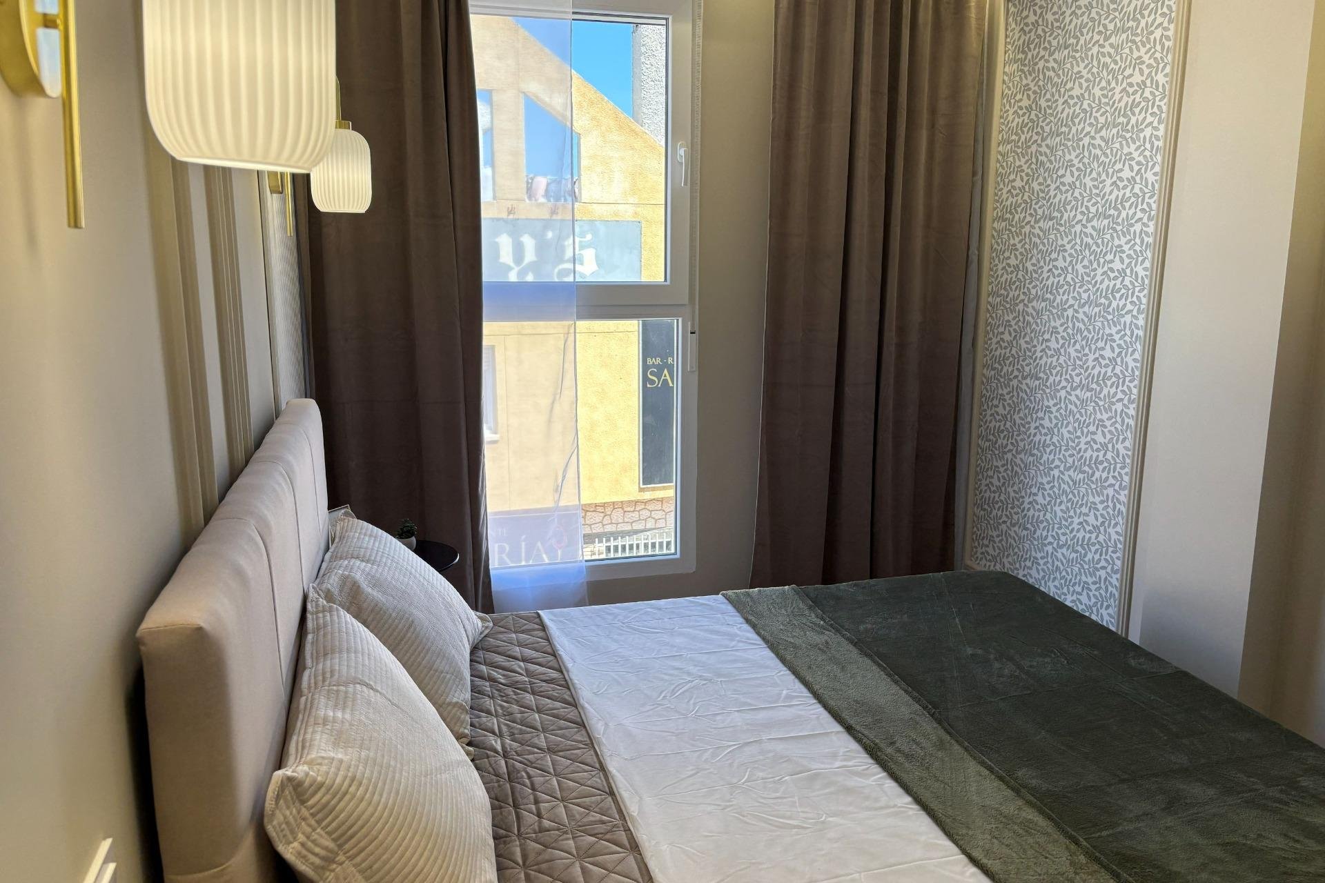 Resale - Apartment -
Torrevieja - Playa del Cura