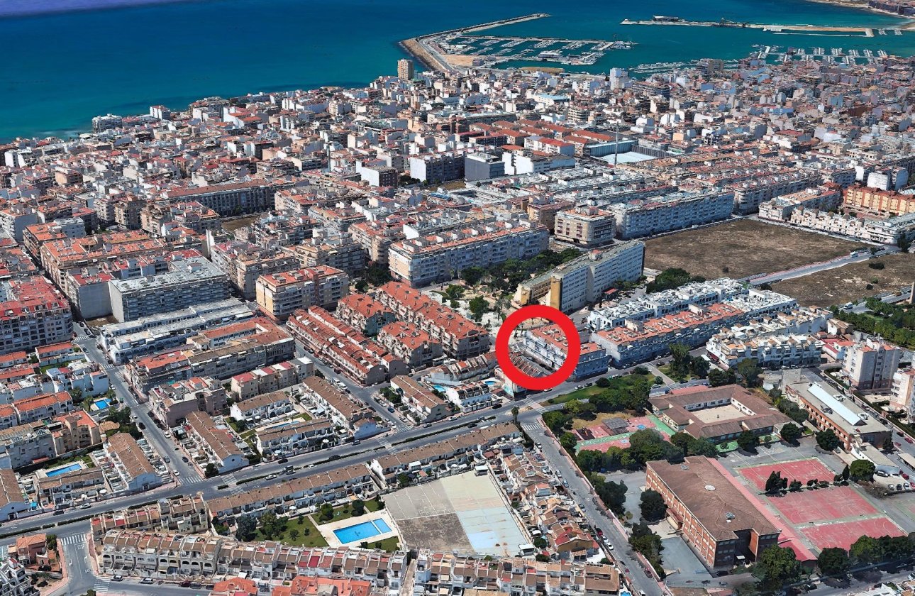 Resale - Apartment -
Torrevieja - Playa del Cura