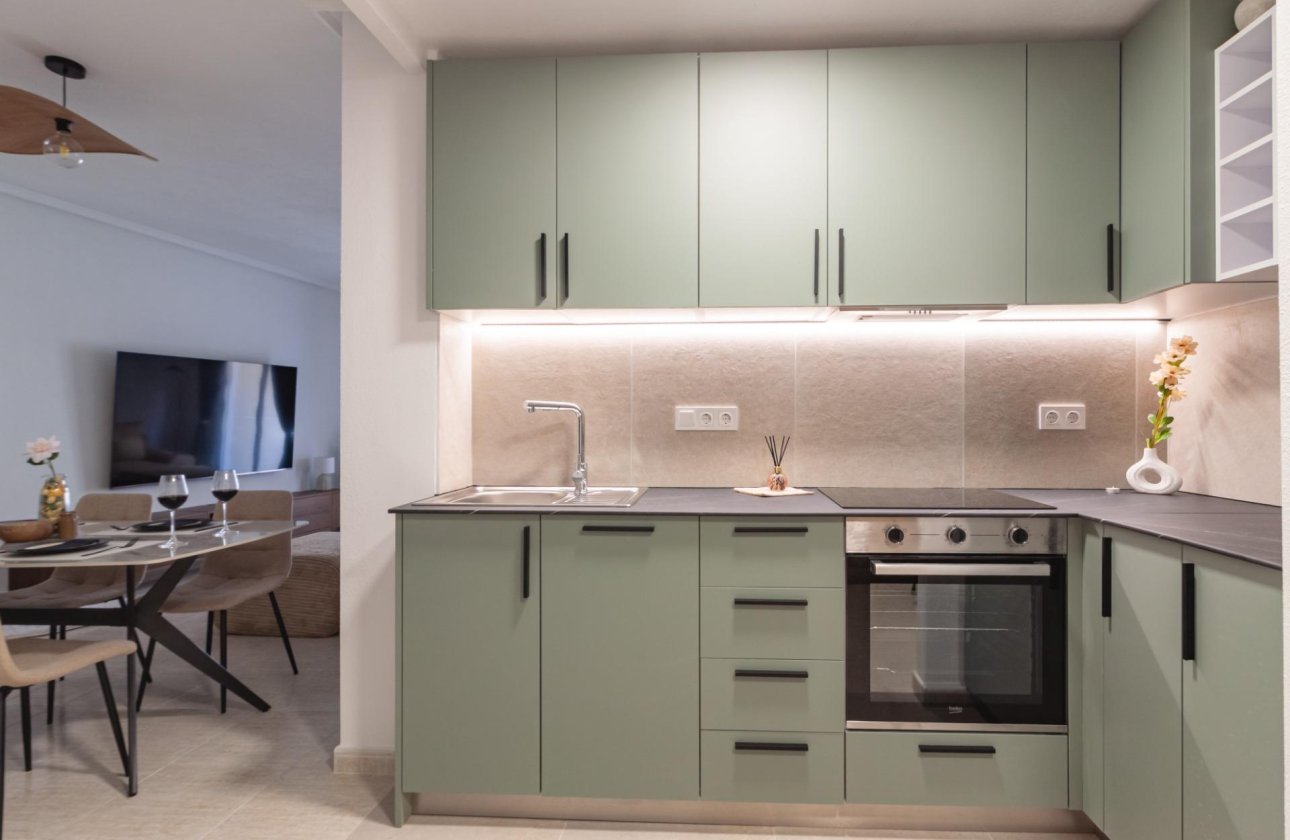 Resale - Apartment -
Torrevieja - Playa del Cura