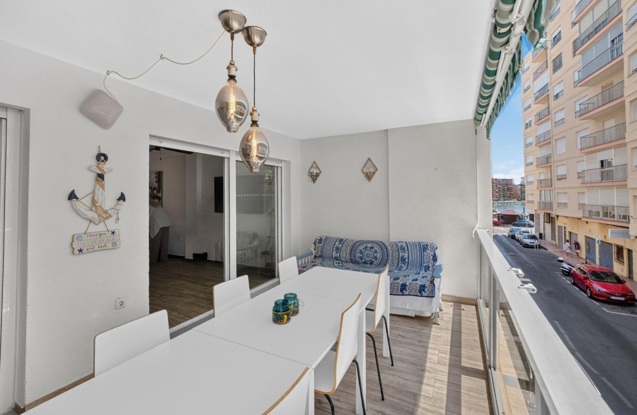 Resale - Apartment -
Torrevieja - Playa del Cura