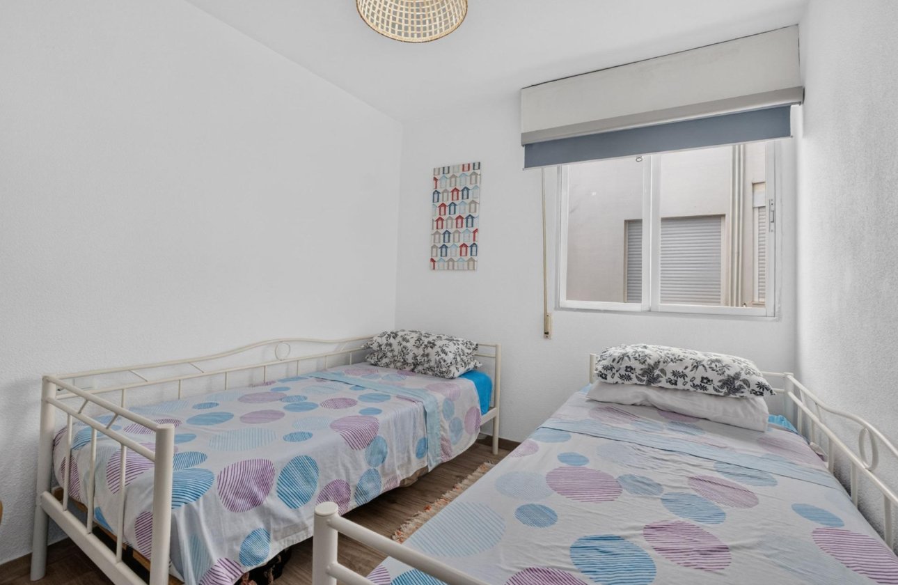 Resale - Apartment -
Torrevieja - Playa del Cura