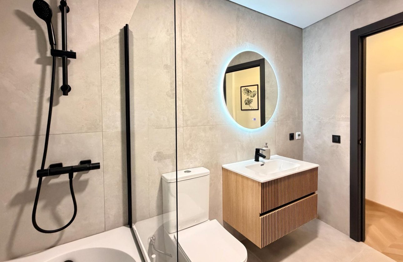 Resale - Apartment -
Torrevieja - Playa del Cura