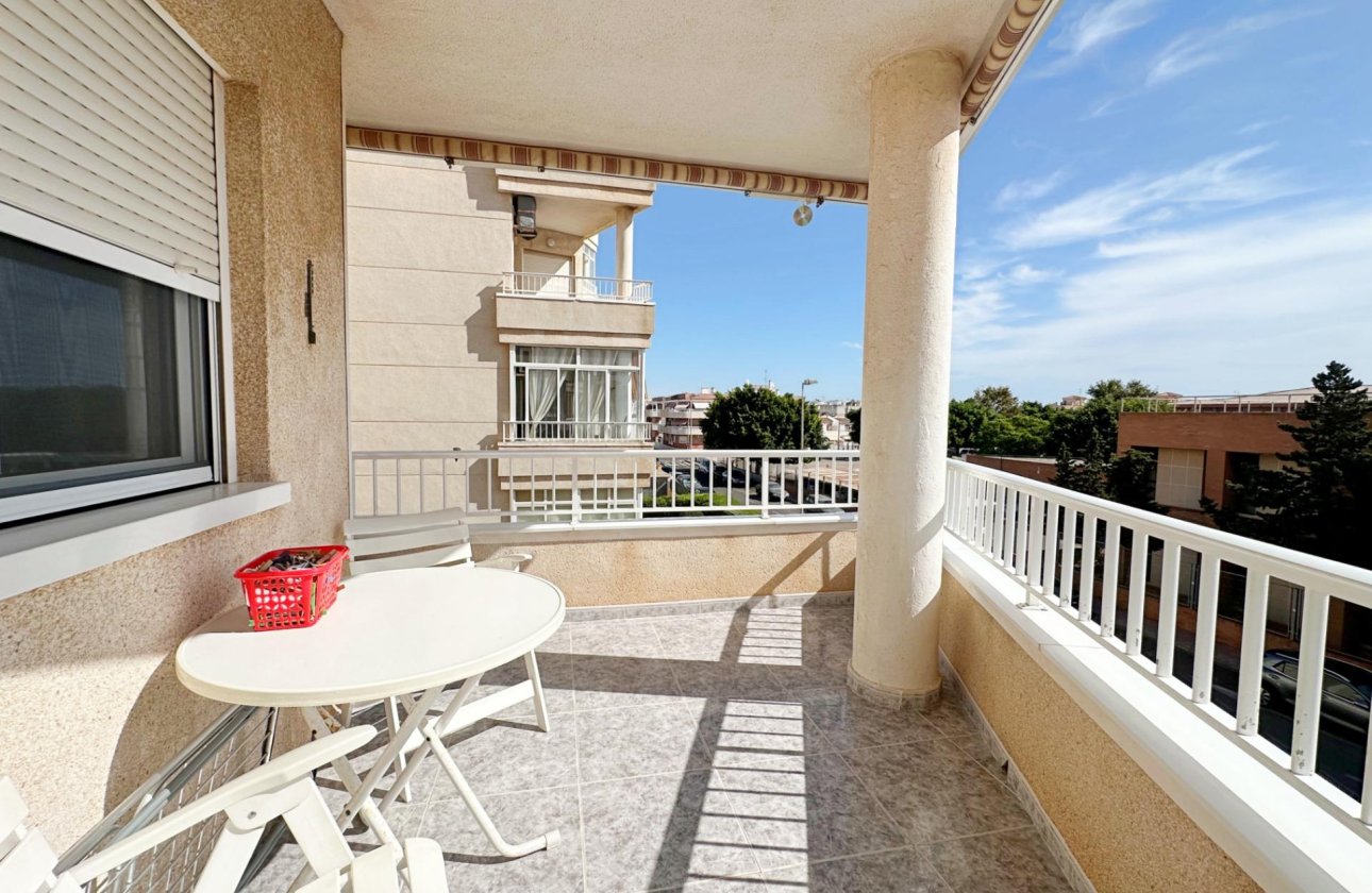 Resale - Apartment -
Torrevieja - Playa del Cura