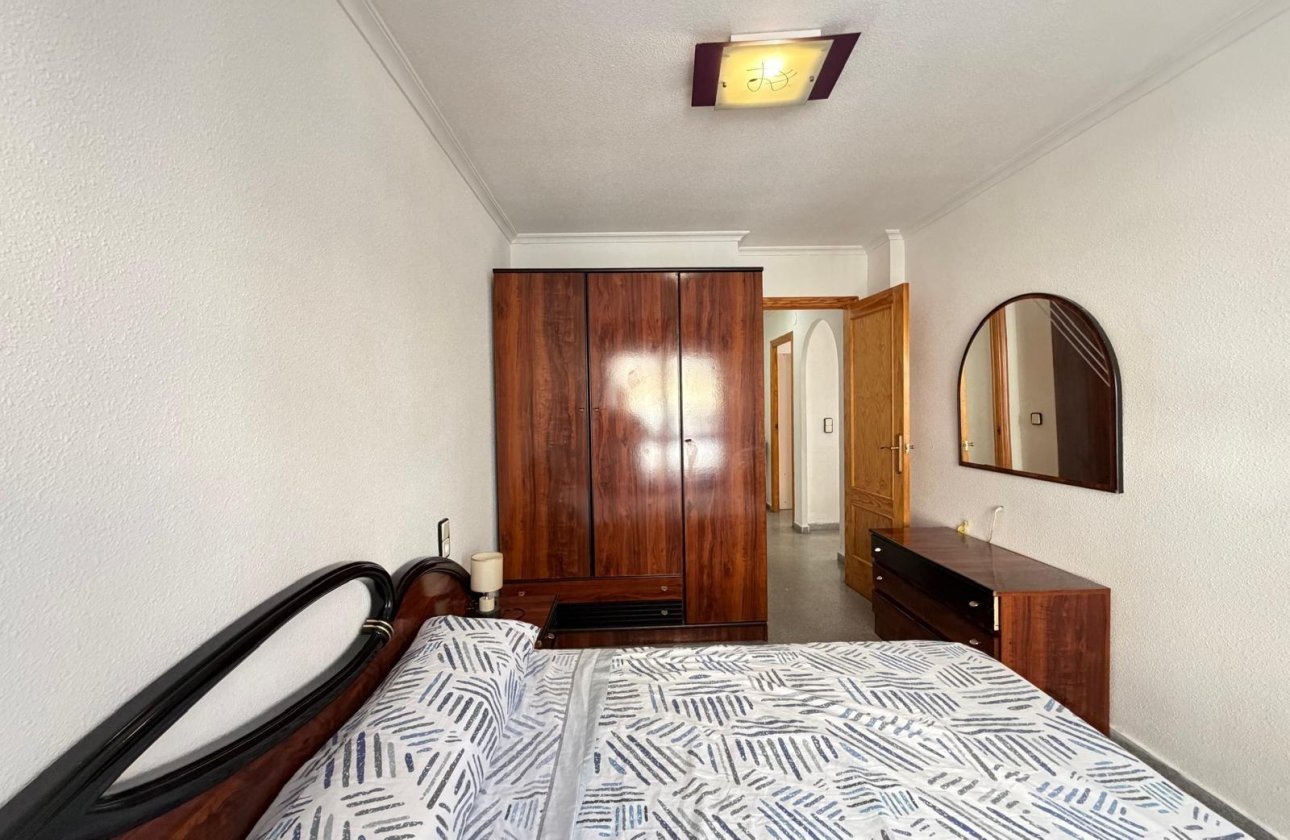 Resale - Apartment -
Torrevieja - Playa del Cura