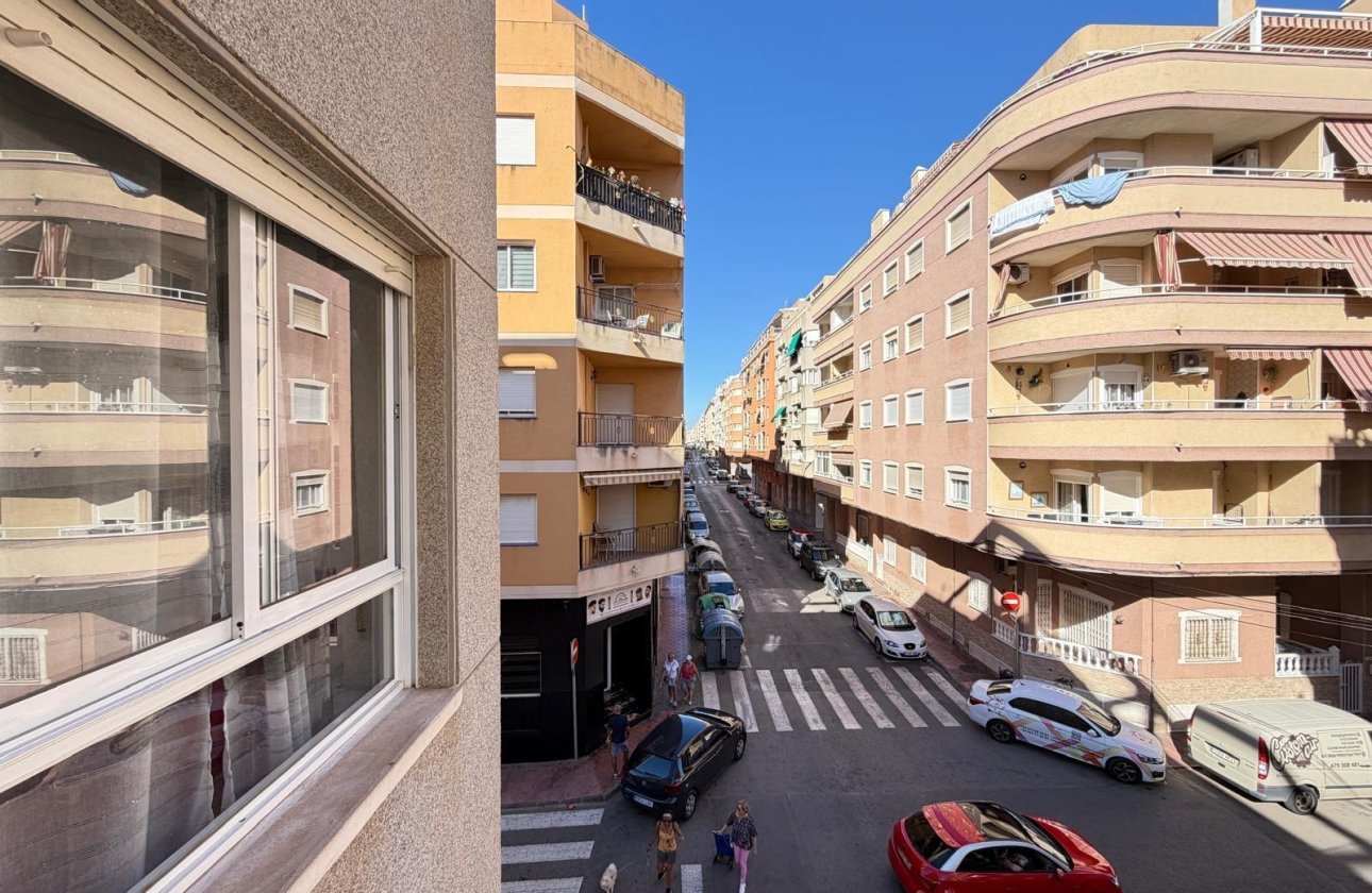 Resale - Apartment -
Torrevieja - Playa del Cura