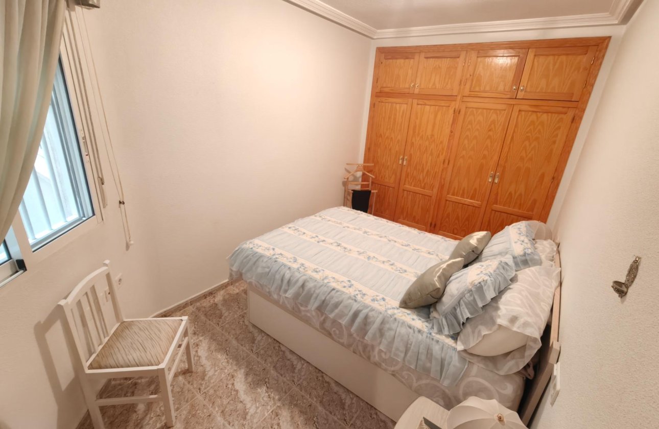 Resale - Apartment -
Torrevieja - Playa del Cura