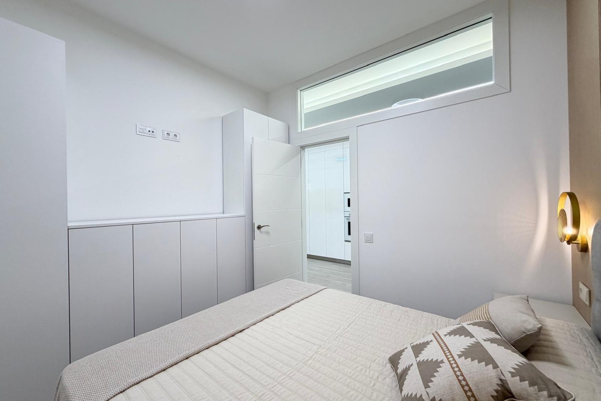 Resale - Apartment -
Torrevieja - Playa del Cura