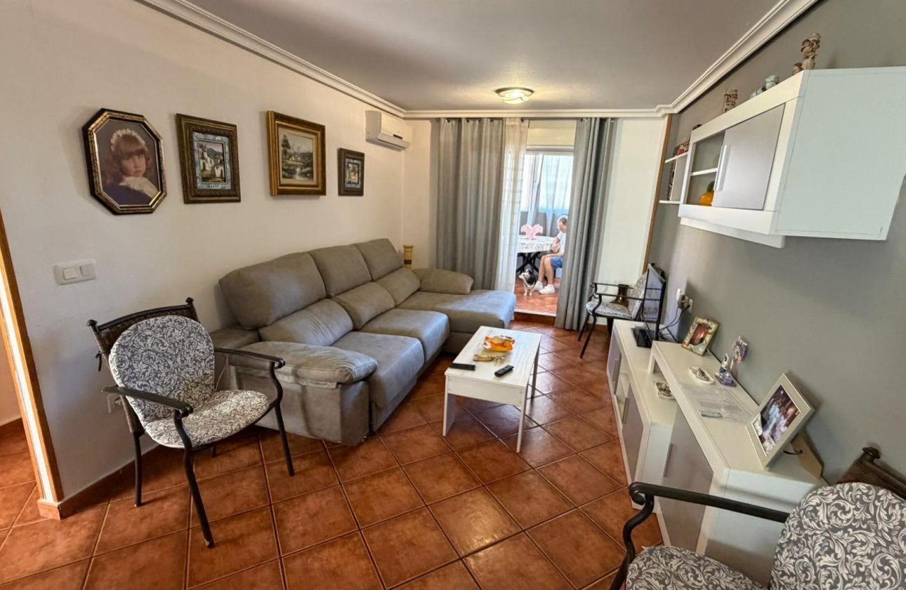 Resale - Apartment -
Torrevieja - Playa del Cura