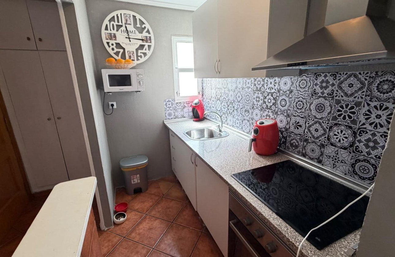 Resale - Apartment -
Torrevieja - Playa del Cura