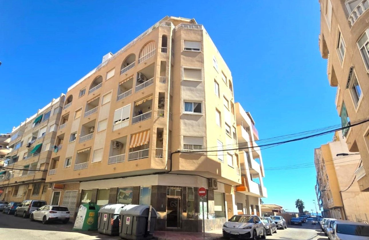 Resale - Apartment -
Torrevieja - Playa del Cura