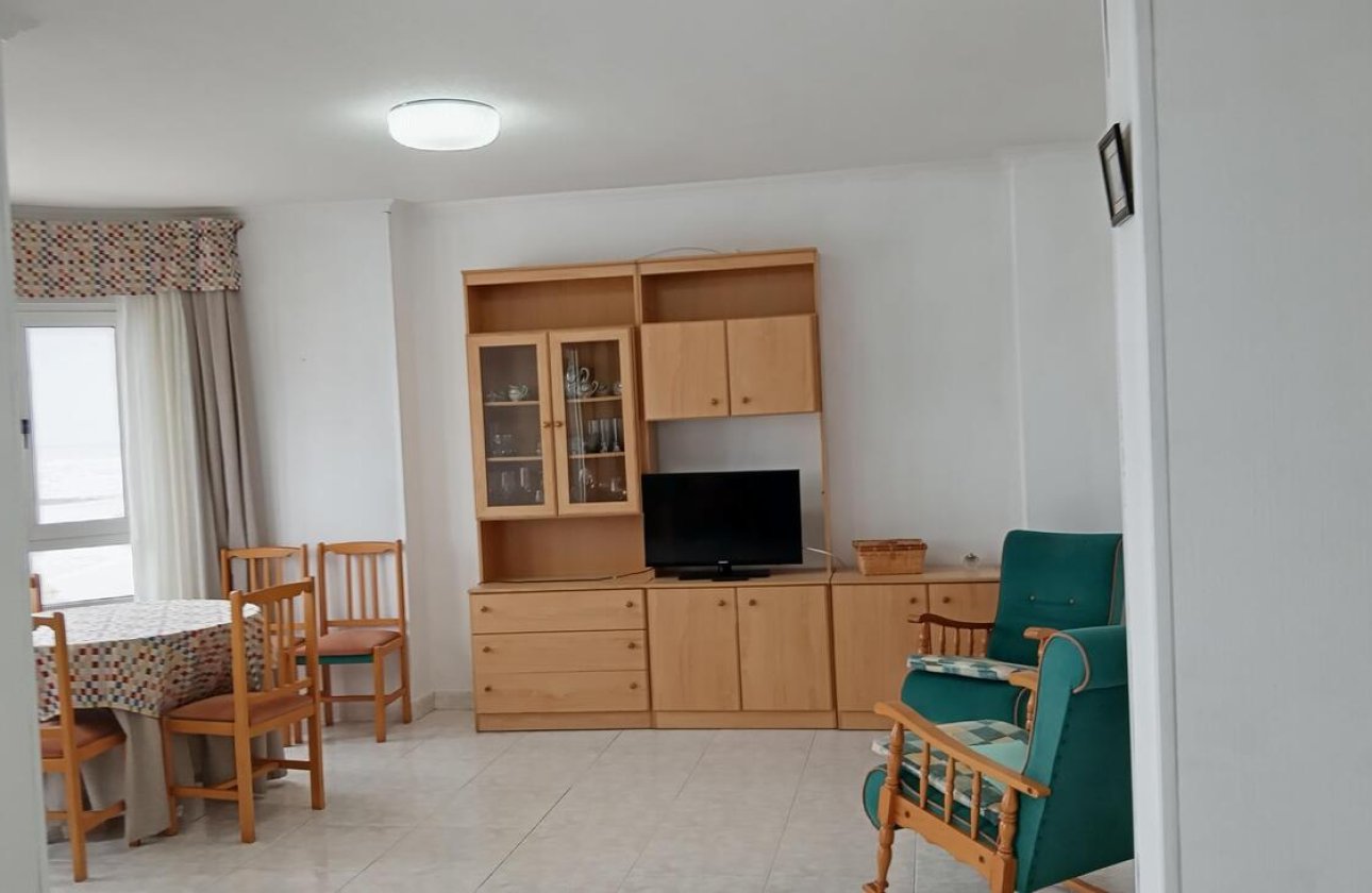 Resale - Apartment -
Torrevieja - PLAYA LOS LOCOS