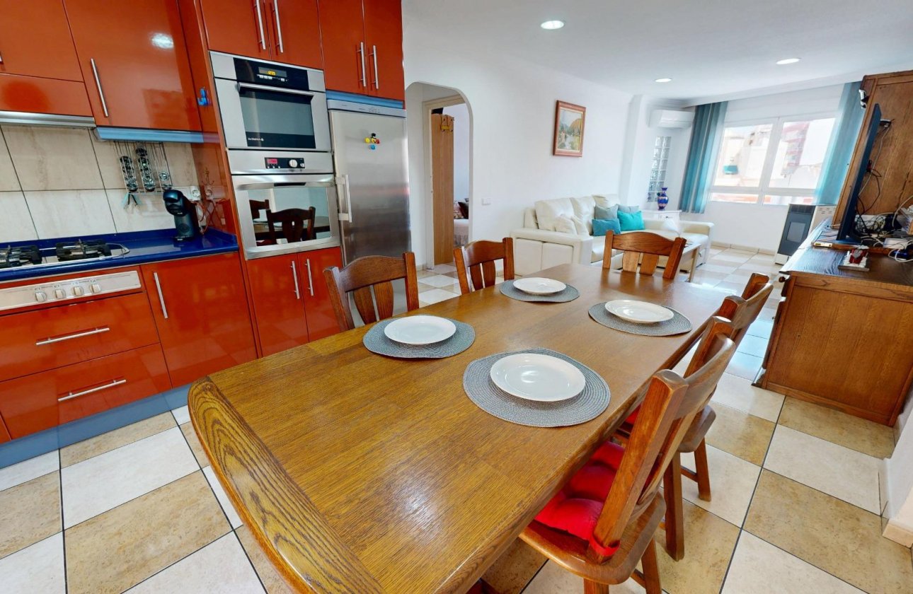 Resale - Apartment -
Torrevieja - Puerto Deportivo Marina Salinas