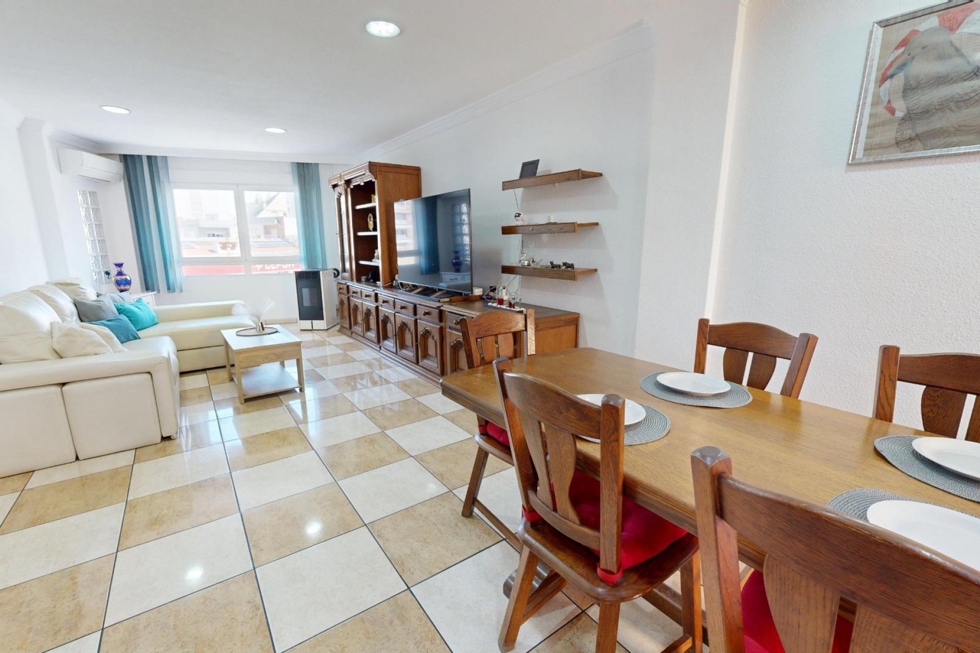 Resale - Apartment -
Torrevieja - Puerto Deportivo Marina Salinas