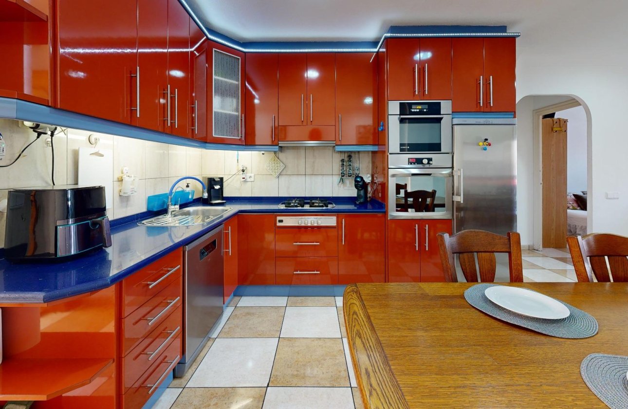 Resale - Apartment -
Torrevieja - Puerto Deportivo Marina Salinas