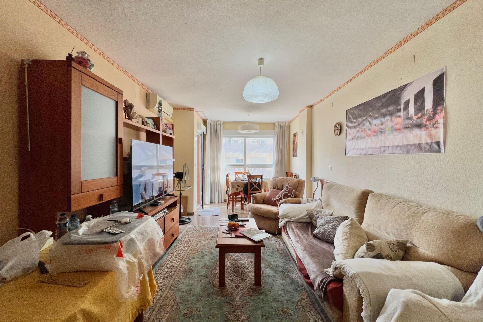 Resale - Apartment -
Torrevieja - Puerto Deportivo