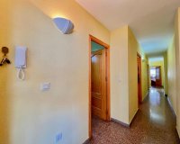 Resale - Apartment -
Torrevieja - Puerto Deportivo