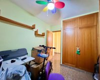 Resale - Apartment -
Torrevieja - Puerto Deportivo