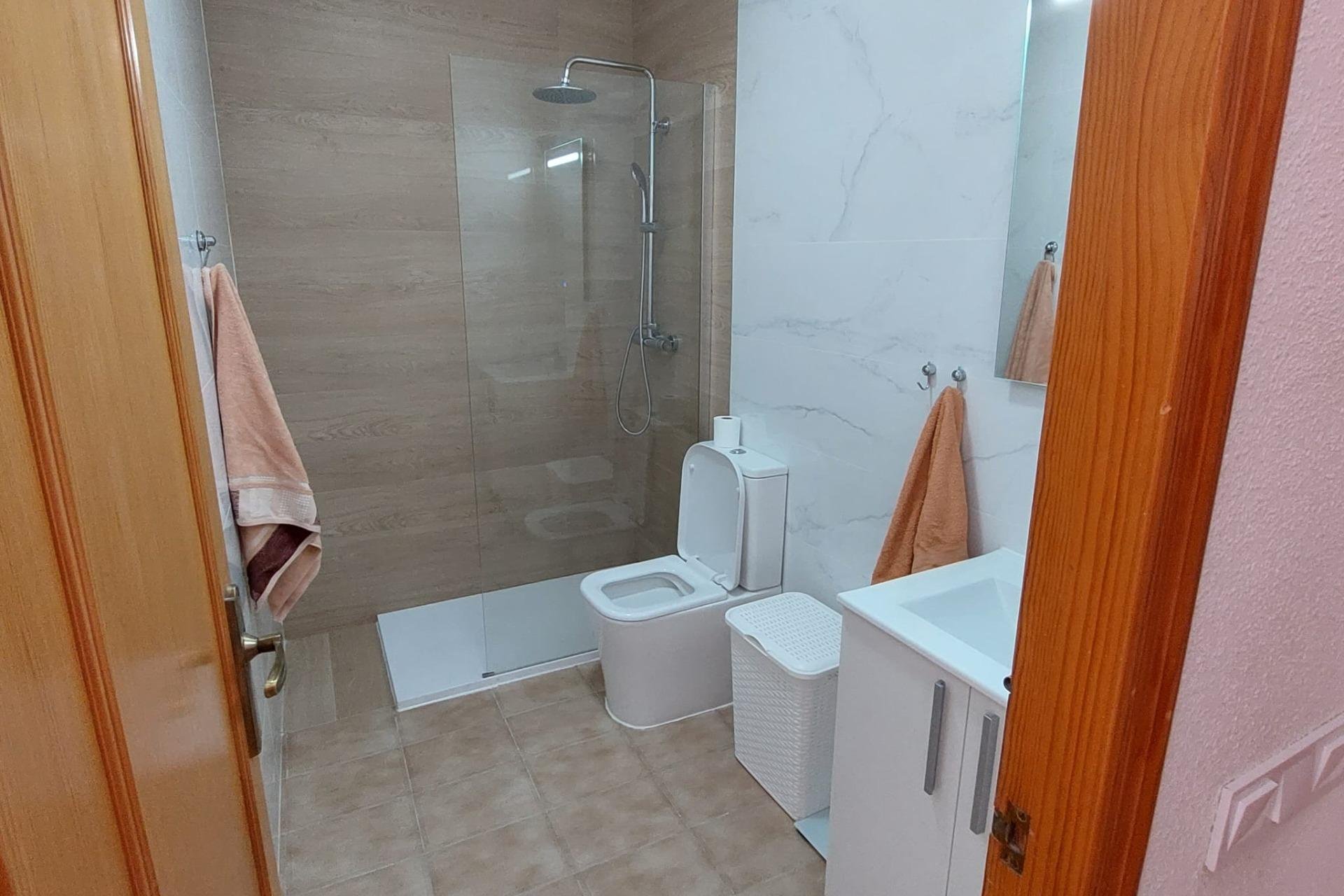 Resale - Apartment -
Torrevieja - Punta Prima