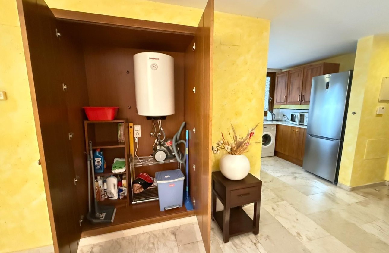 Resale - Apartment -
Torrevieja - Punta Prima