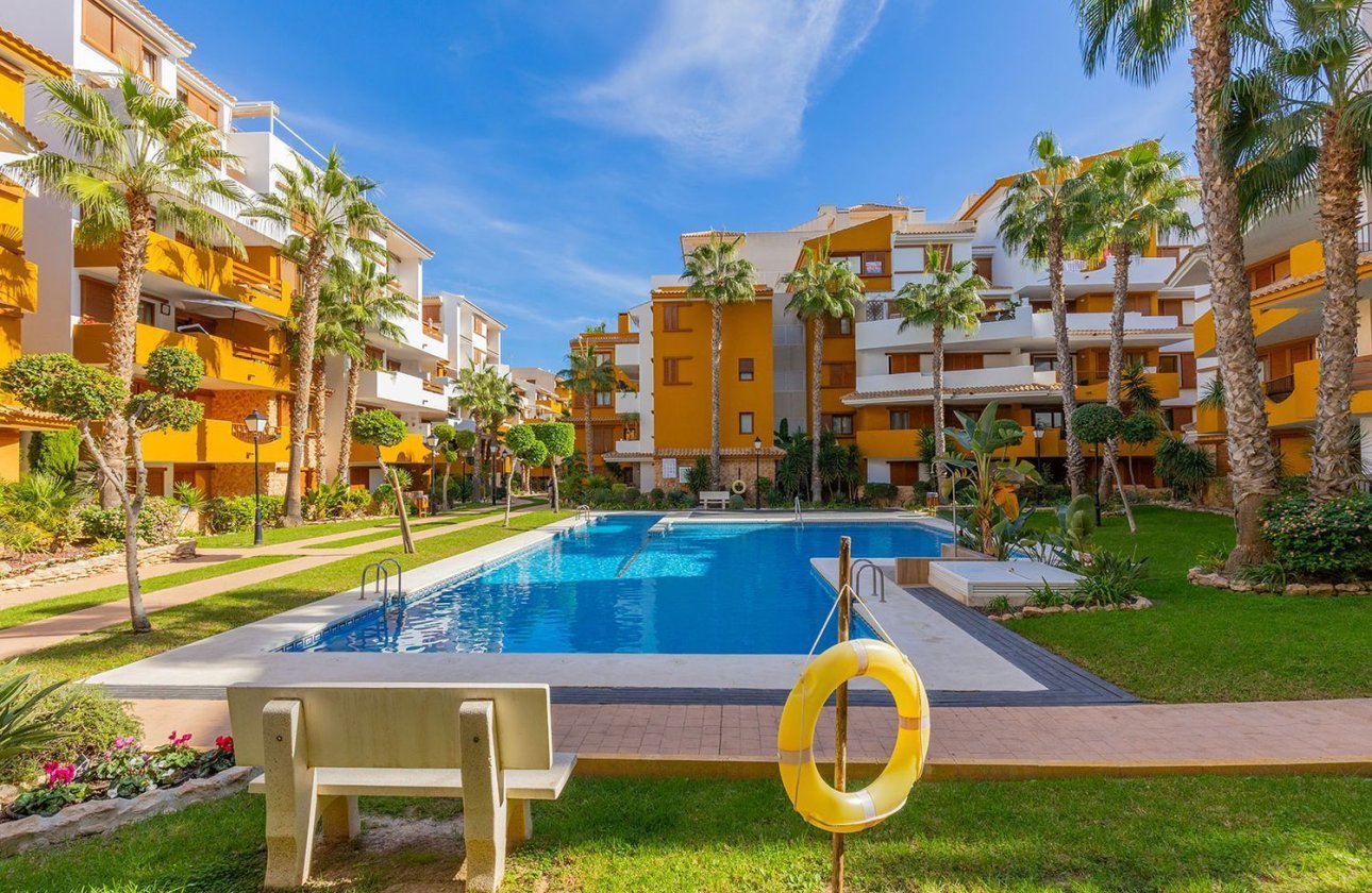 Resale - Apartment -
Torrevieja - Punta Prima