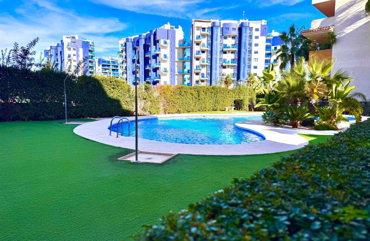 Resale - Apartment -
Torrevieja - Punta Prima