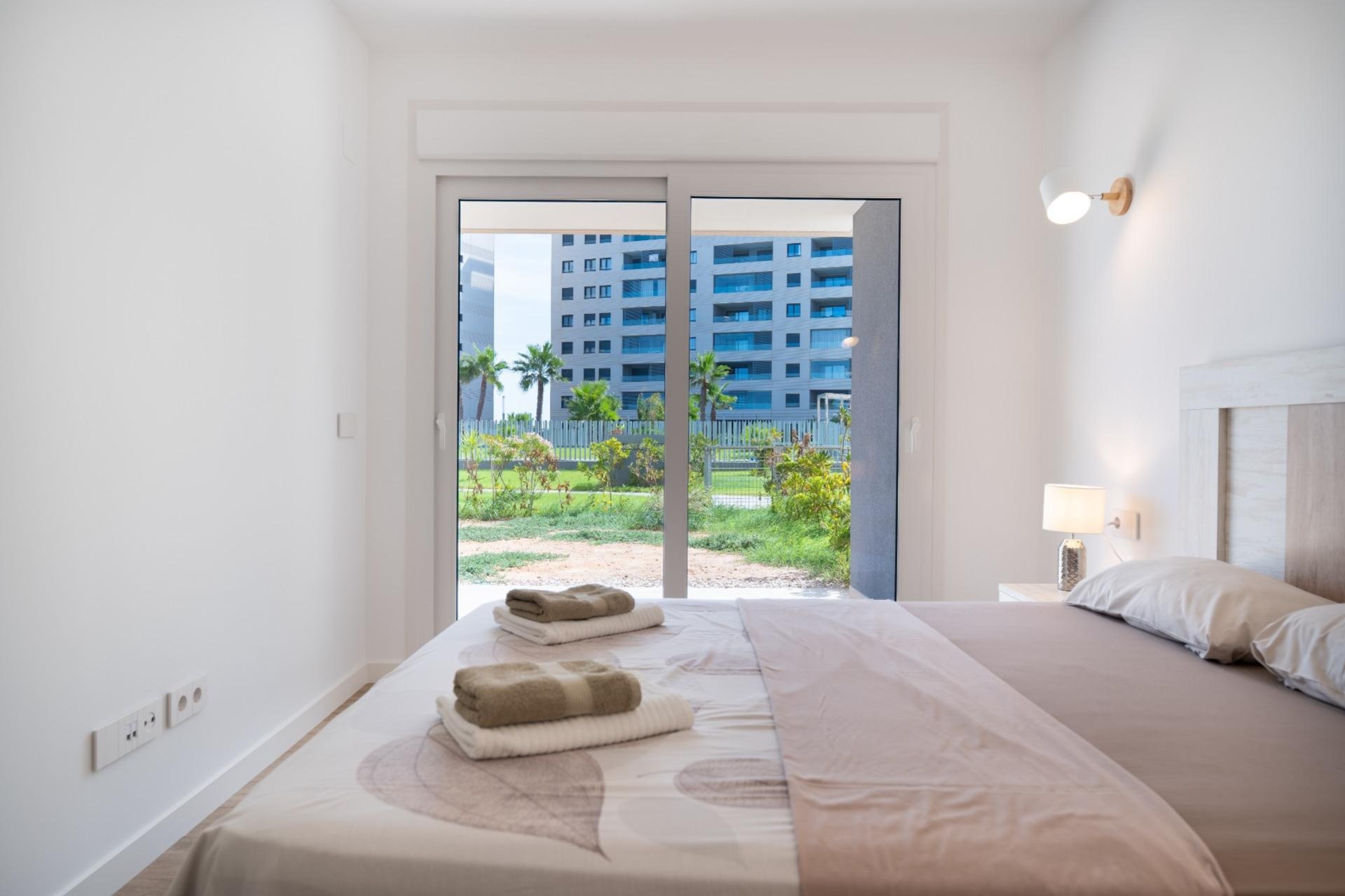 Resale - Apartment -
Torrevieja - Punta Prima