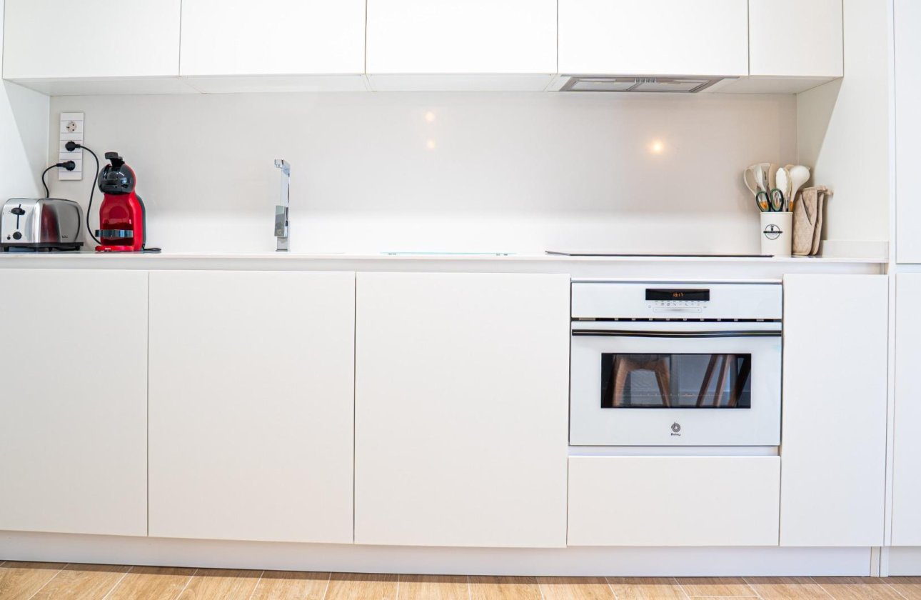 Resale - Apartment -
Torrevieja - Punta Prima