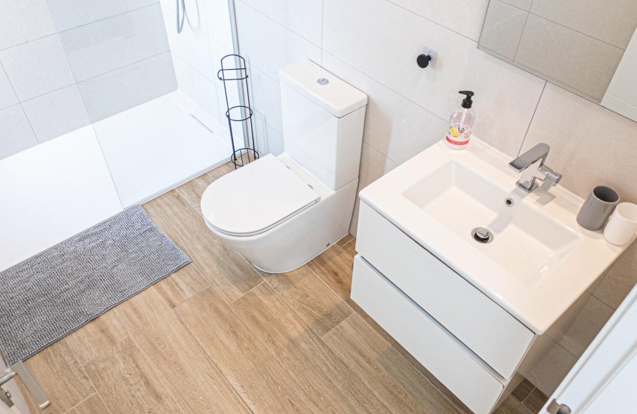 Resale - Apartment -
Torrevieja - Punta Prima