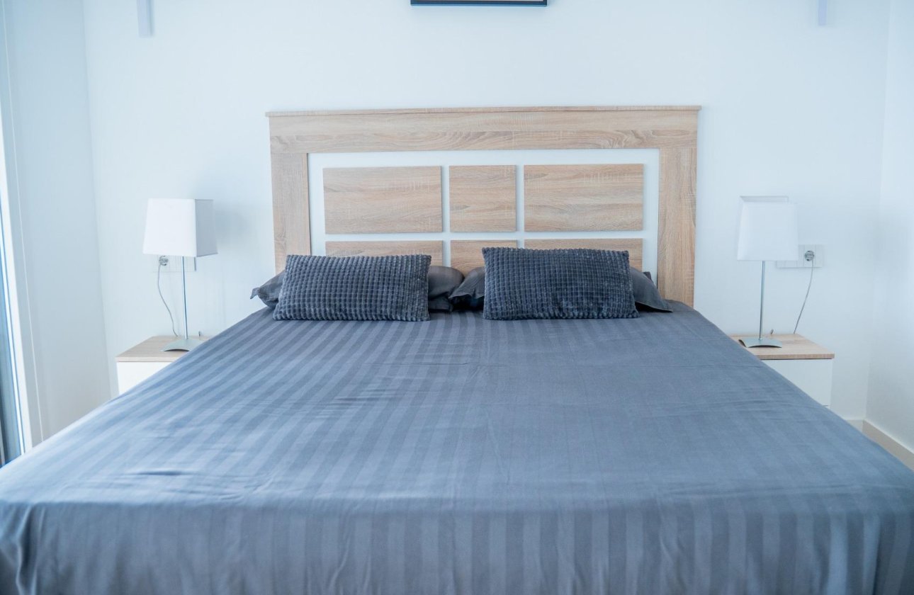 Resale - Apartment -
Torrevieja - Punta Prima