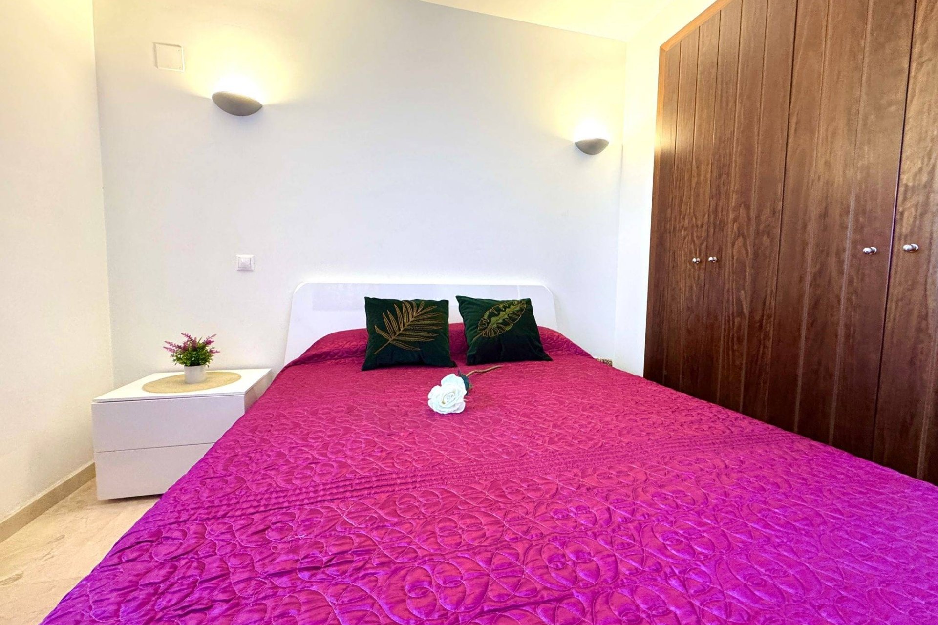 Resale - Apartment -
Torrevieja - Punta Prima