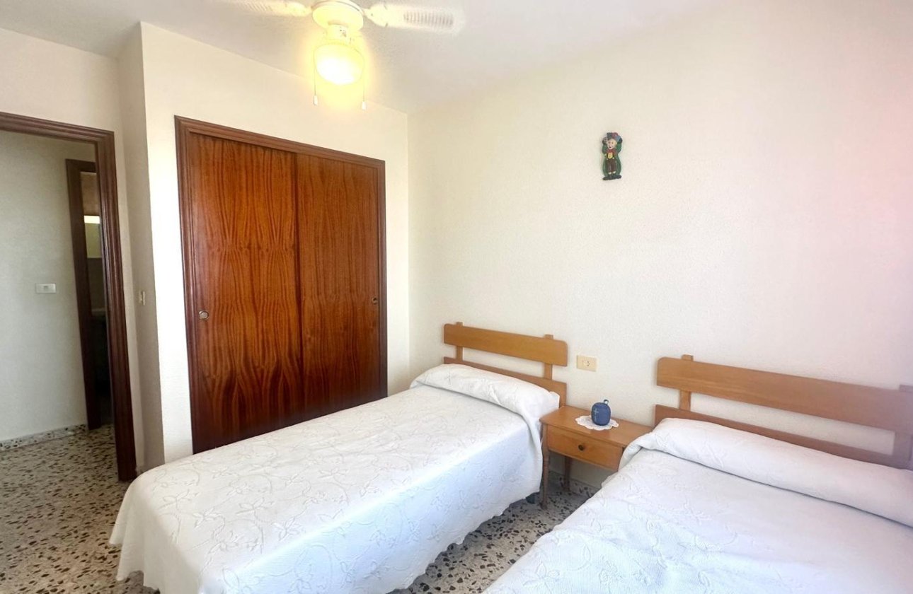 Resale - Apartment -
Torrevieja - Punta Prima