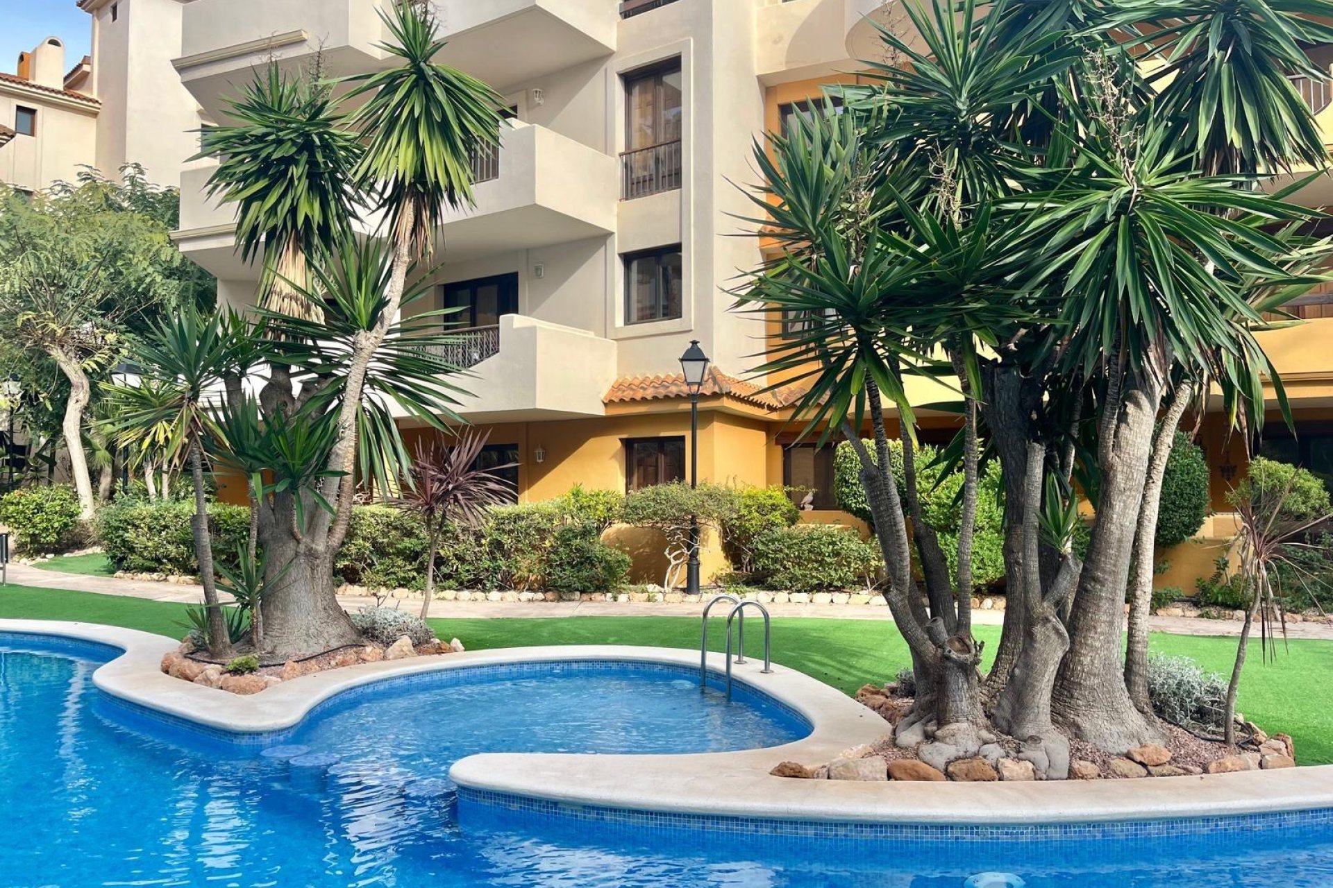 Resale - Apartment -
Torrevieja - Punta Prima