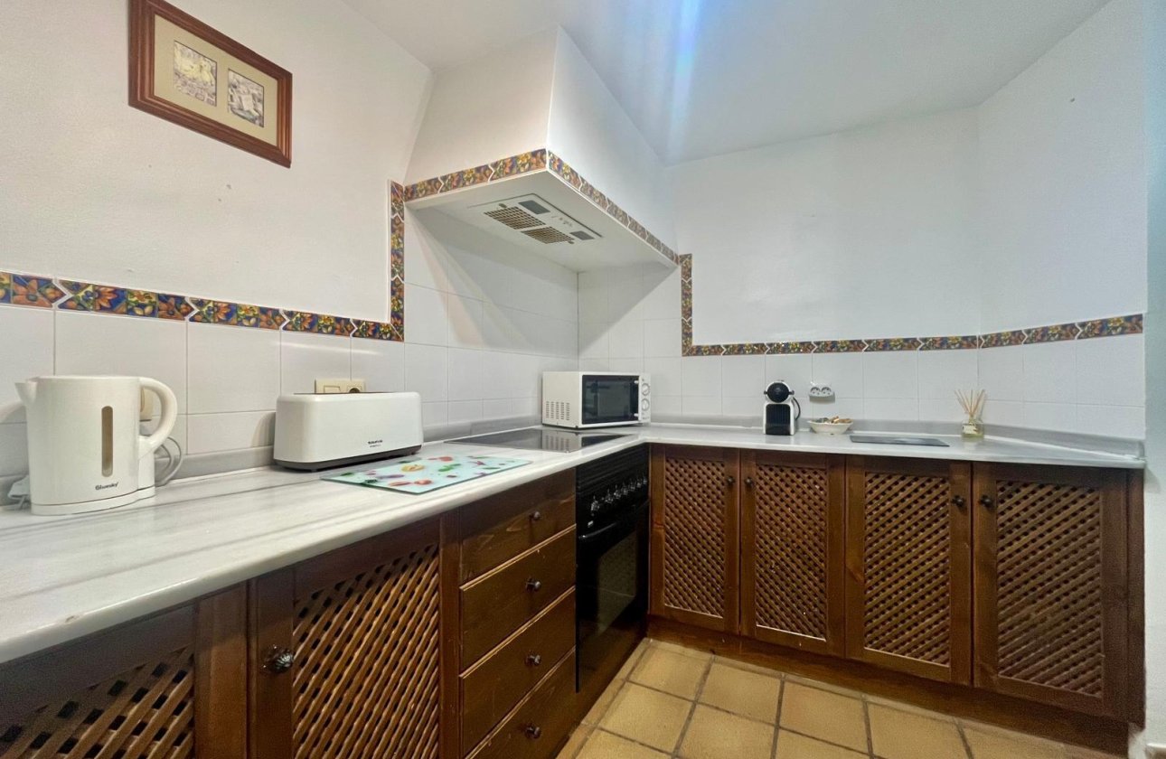 Resale - Apartment -
Torrevieja - Punta Prima