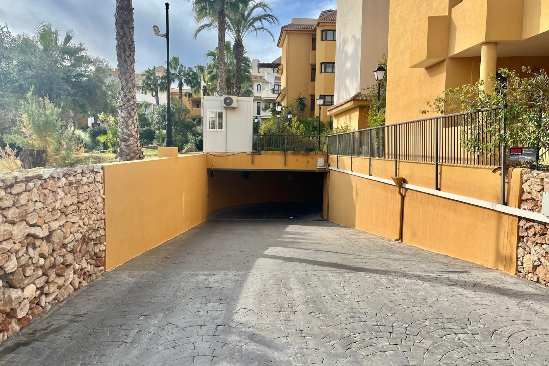 Resale - Apartment -
Torrevieja - Punta Prima