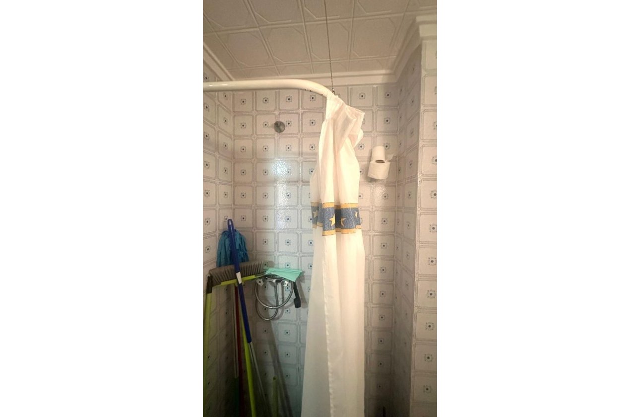 Resale - Apartment -
Torrevieja - Punta Prima