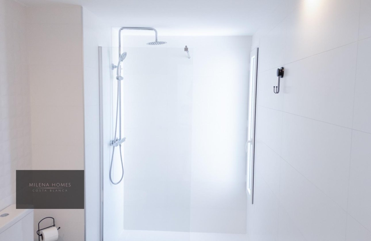 Resale - Apartment -
Torrevieja - Punta Prima