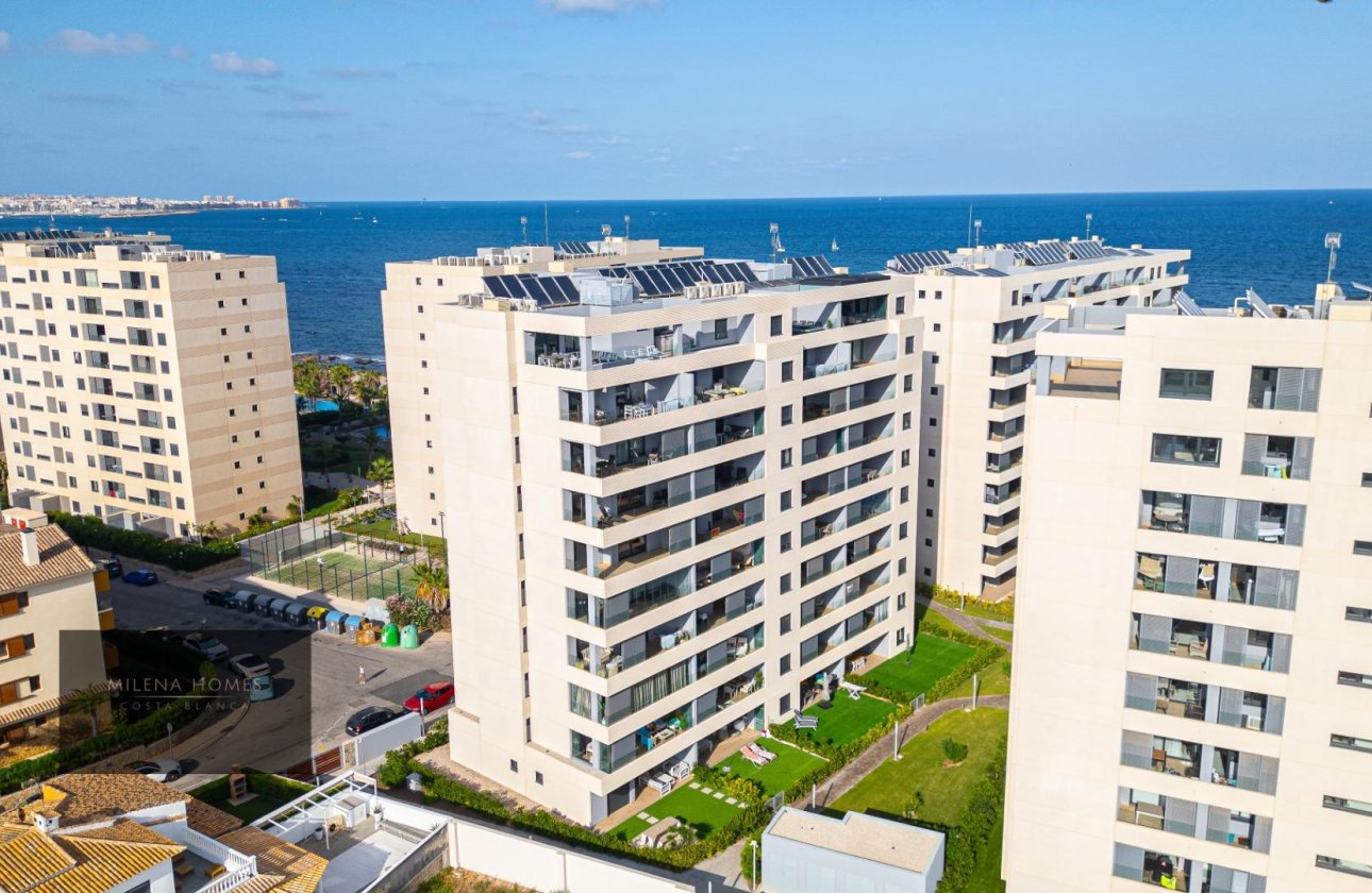 Resale - Apartment -
Torrevieja - Punta Prima