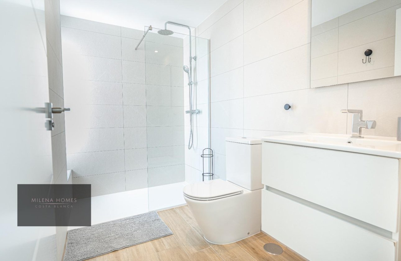 Resale - Apartment -
Torrevieja - Punta Prima