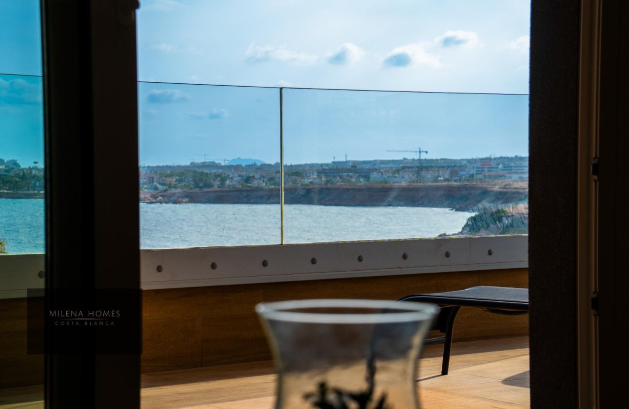 Resale - Apartment -
Torrevieja - Punta Prima