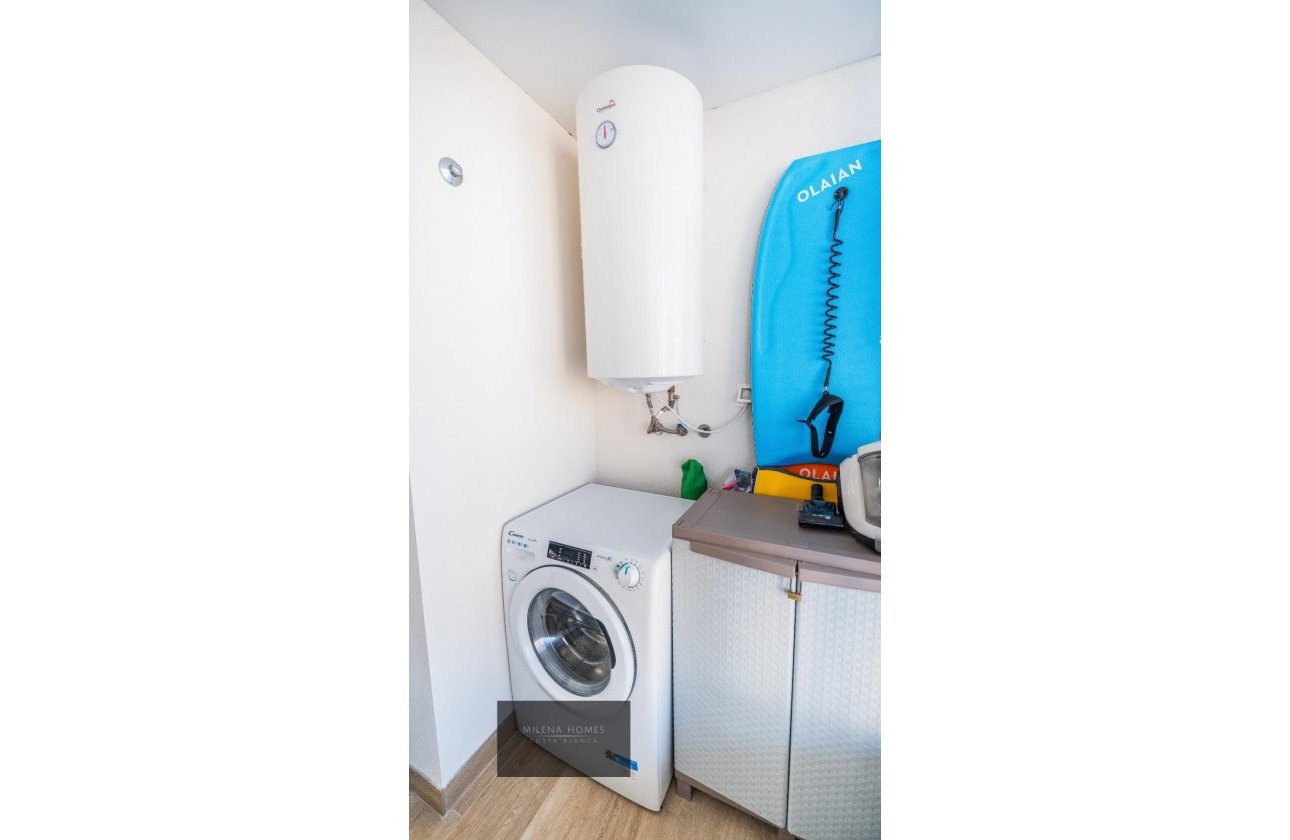 Resale - Apartment -
Torrevieja - Punta Prima