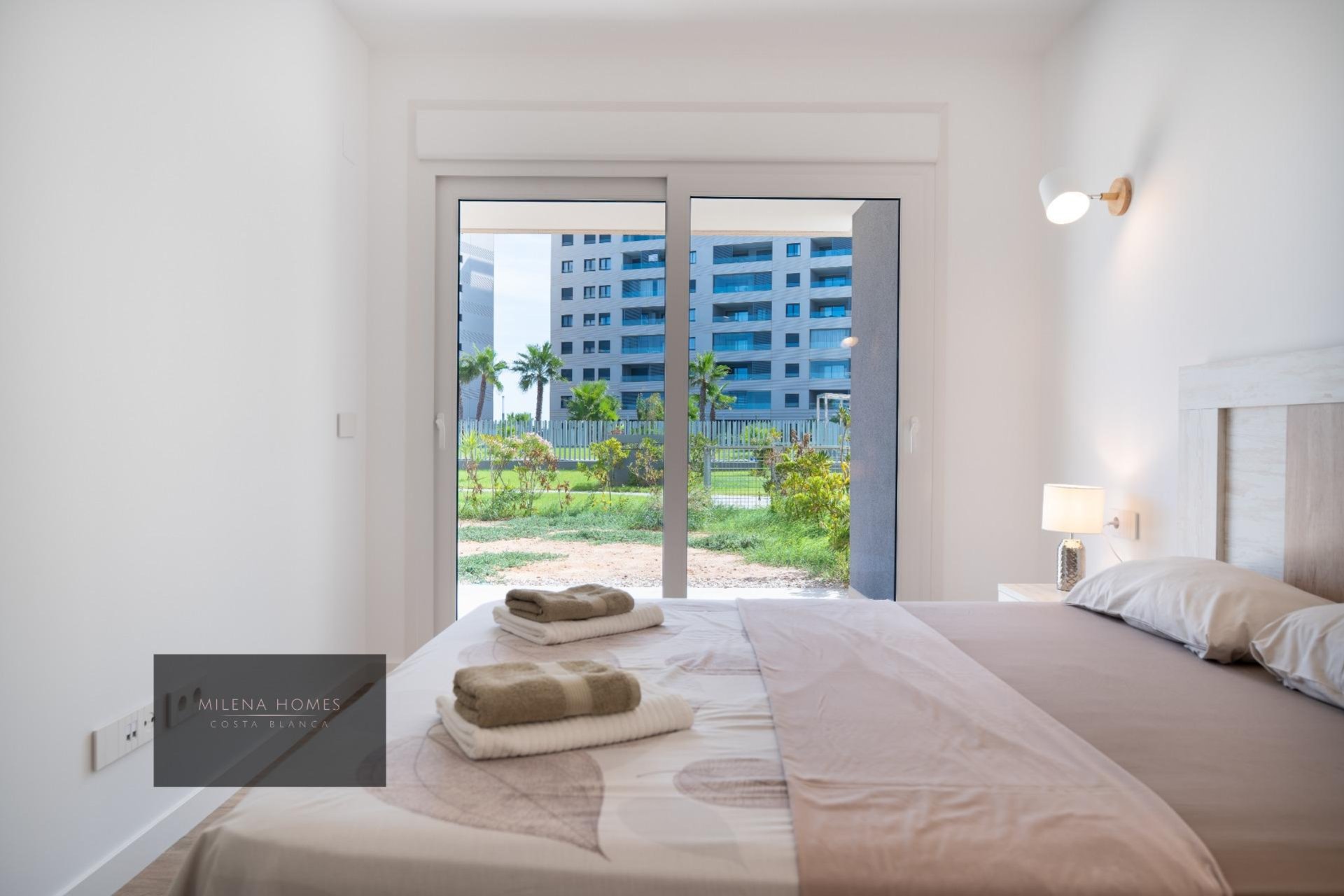 Resale - Apartment -
Torrevieja - Punta Prima