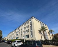 Resale - Apartment -
Torrevieja - Punta Prima