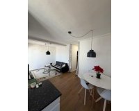 Resale - Apartment -
Torrevieja - Punta Prima