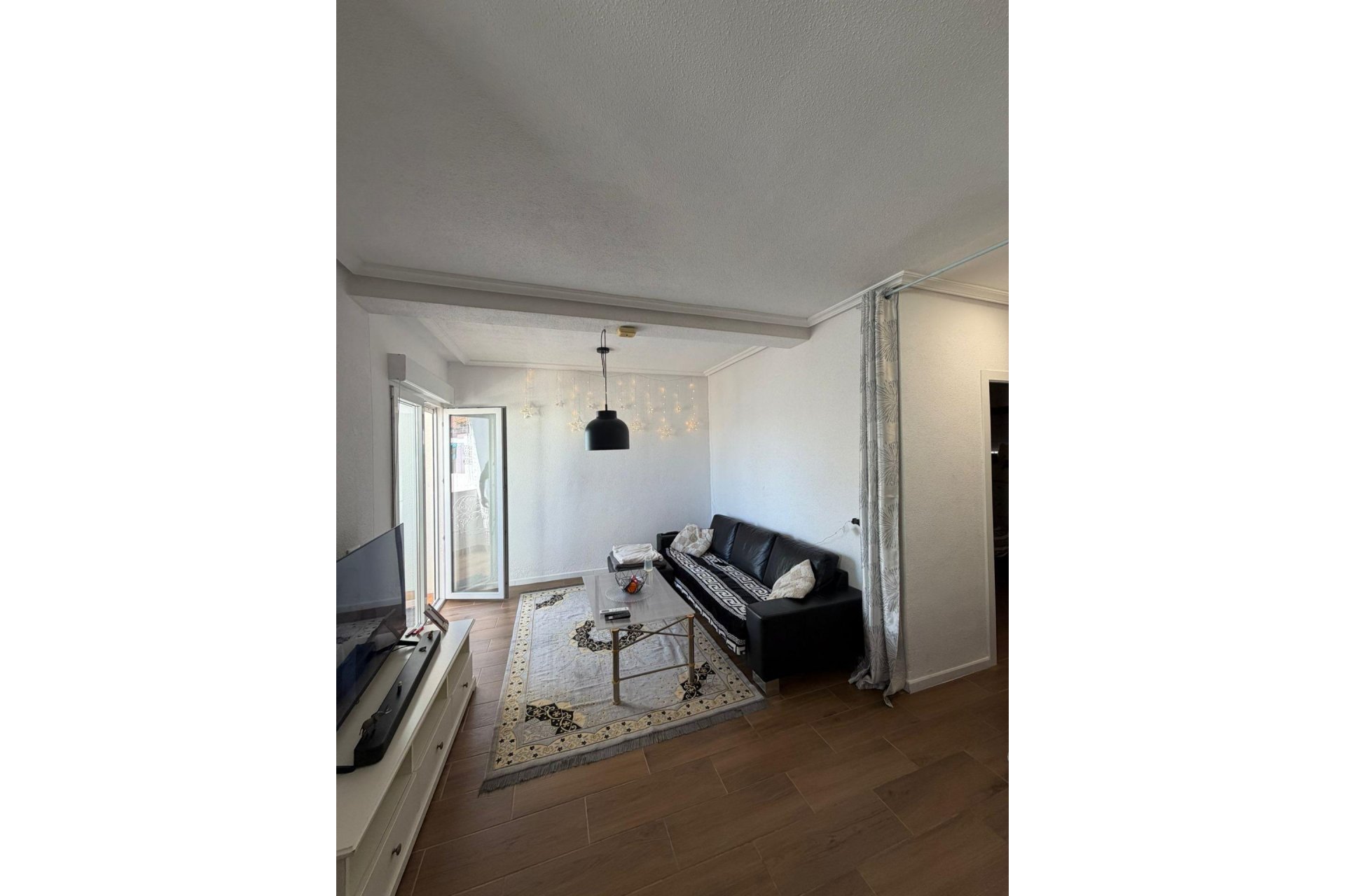 Resale - Apartment -
Torrevieja - Punta Prima