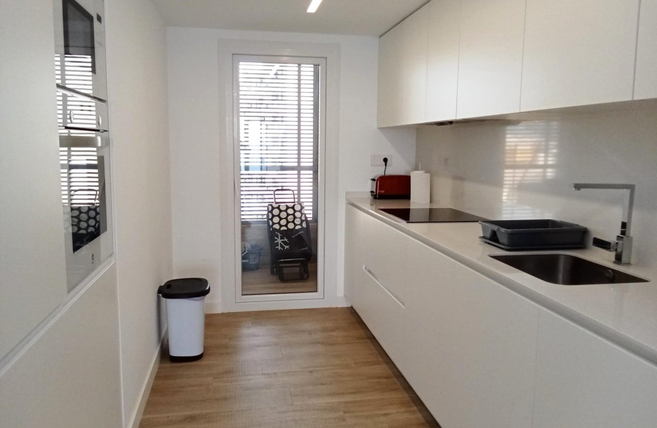 Resale - Apartment -
Torrevieja - Punta Prima