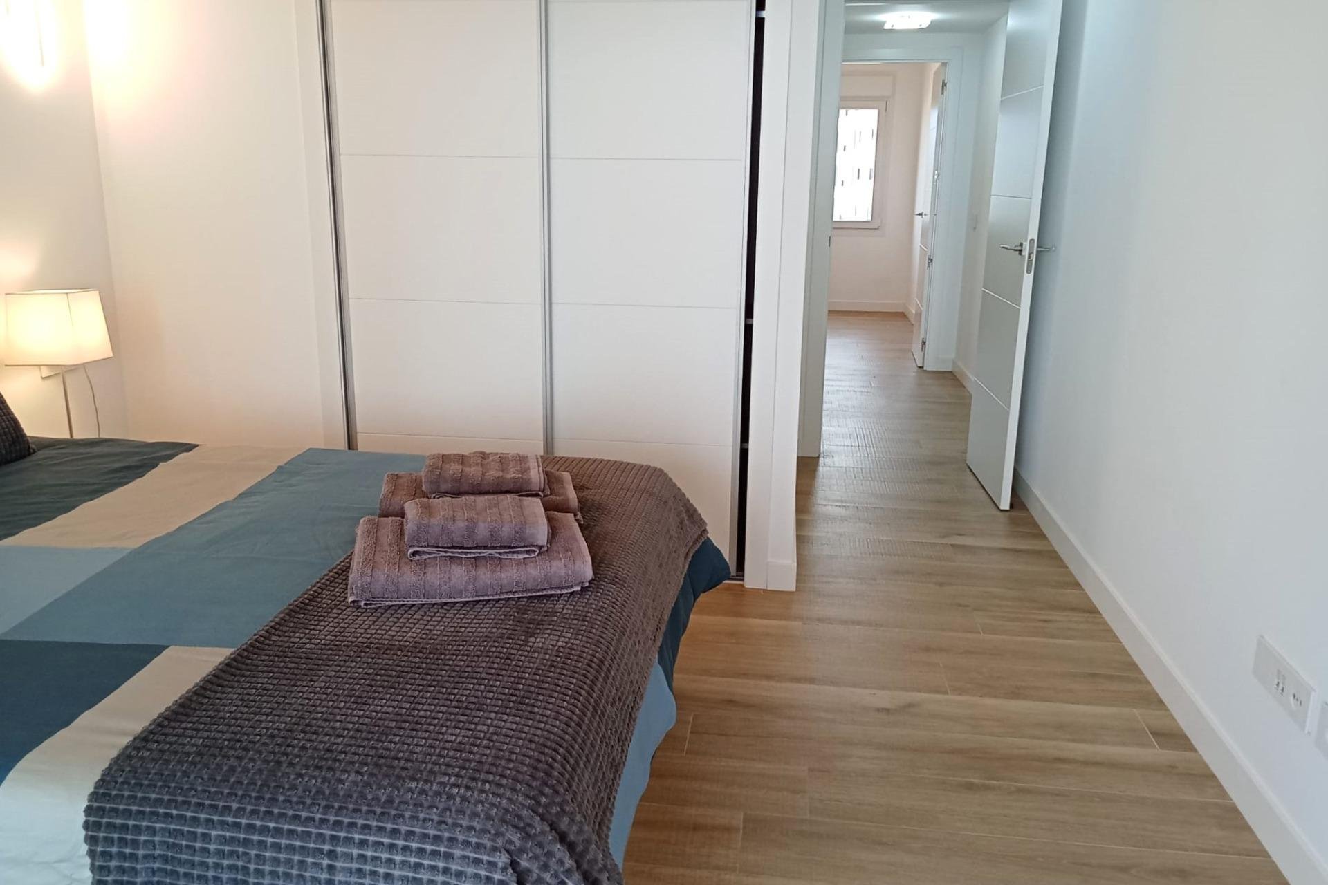 Resale - Apartment -
Torrevieja - Punta Prima