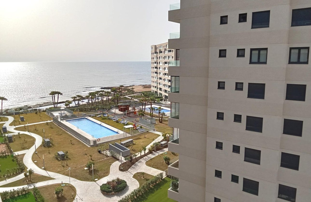 Resale - Apartment -
Torrevieja - Punta Prima