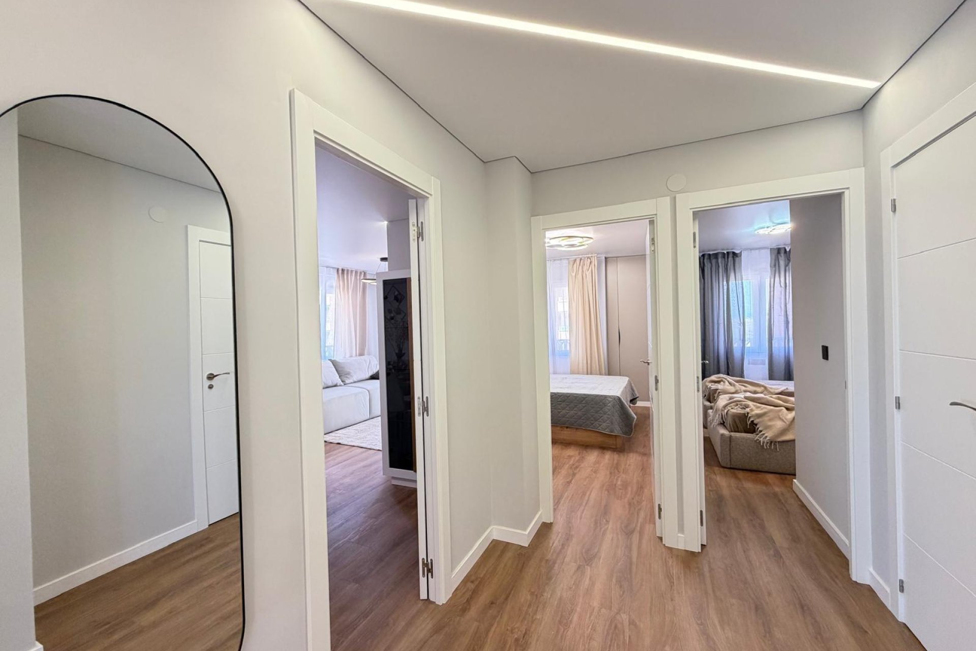 Resale - Apartment -
Torrevieja - Punta Prima